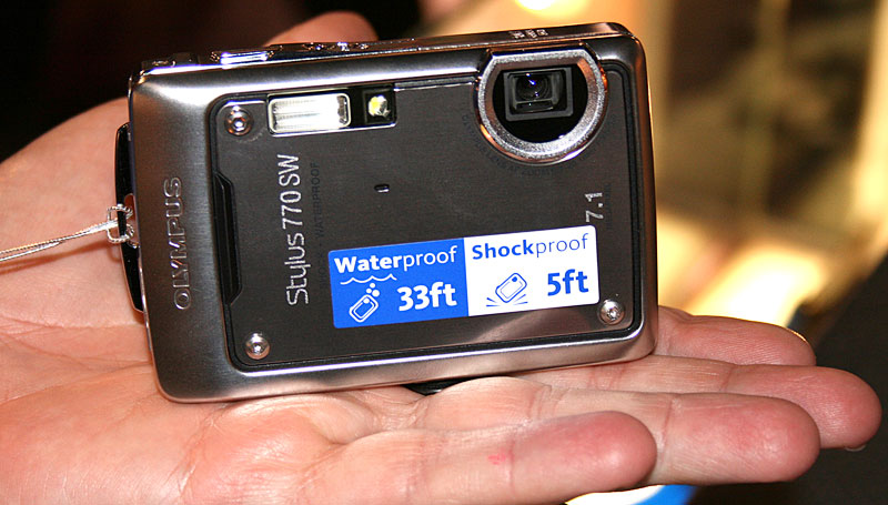 Illustration for article titled PMA 07: Olympus Stylus 770SW Frozen Into a Solid Block of Ice
